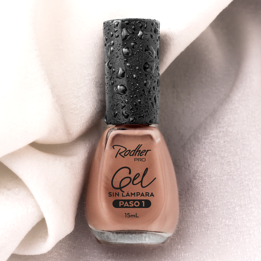 ESMALTE GEL SIN LÁMPARA ROMA PERLADO X 15ML PASO 1