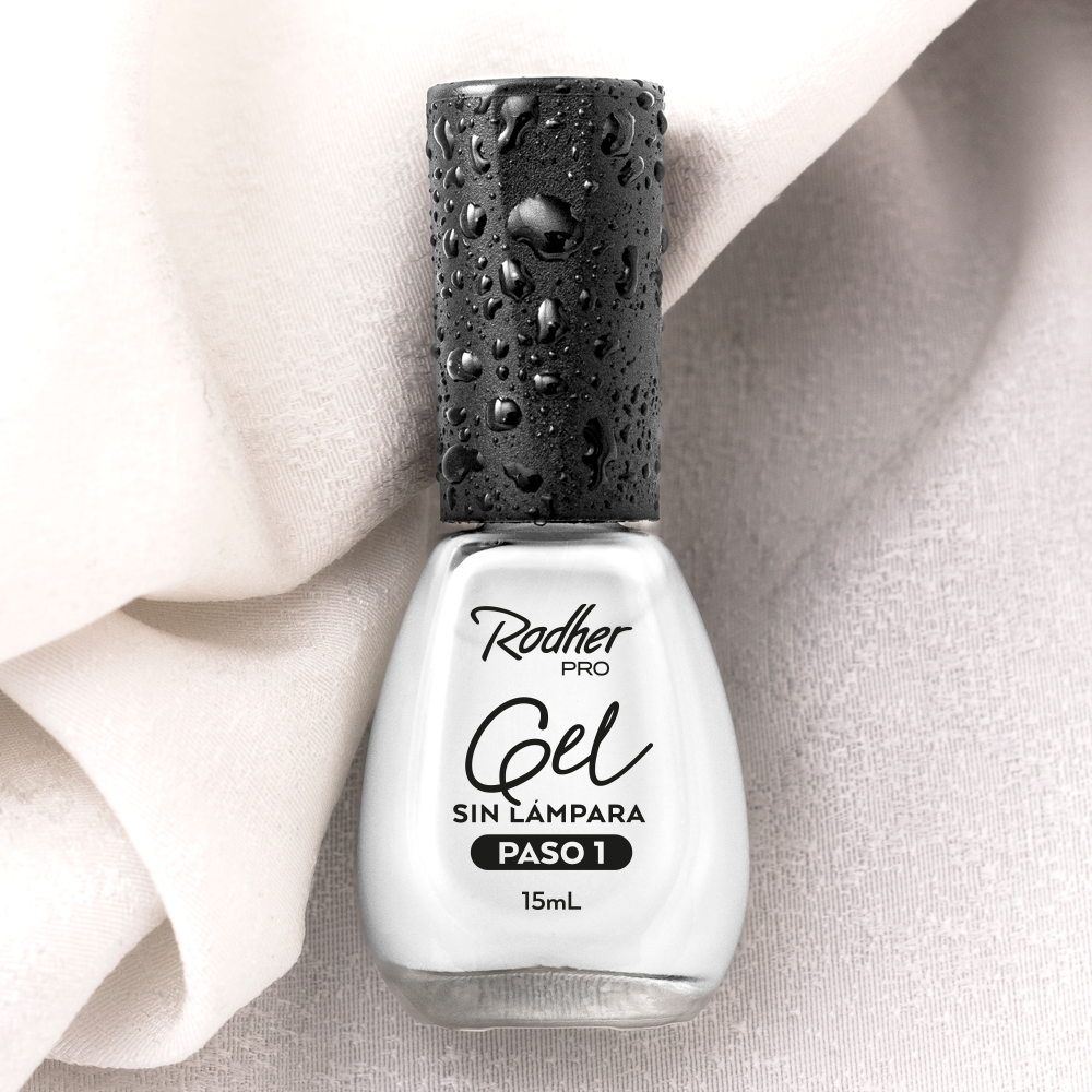 ESMALTE GEL SIN LÁMPARA SANTORINI X 15ML PASO 1